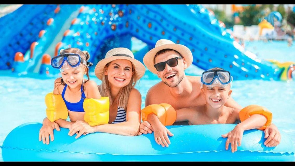 קאלדס נובאס Hotel Golden Dolphin Com Cafe Da Manha! Piscinas 24H מראה חיצוני תמונה