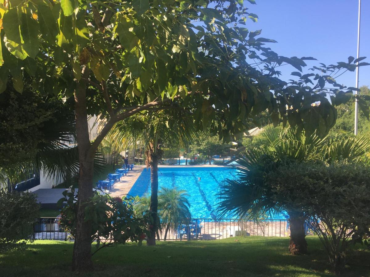 קאלדס נובאס Hotel Golden Dolphin Com Cafe Da Manha! Piscinas 24H מראה חיצוני תמונה
